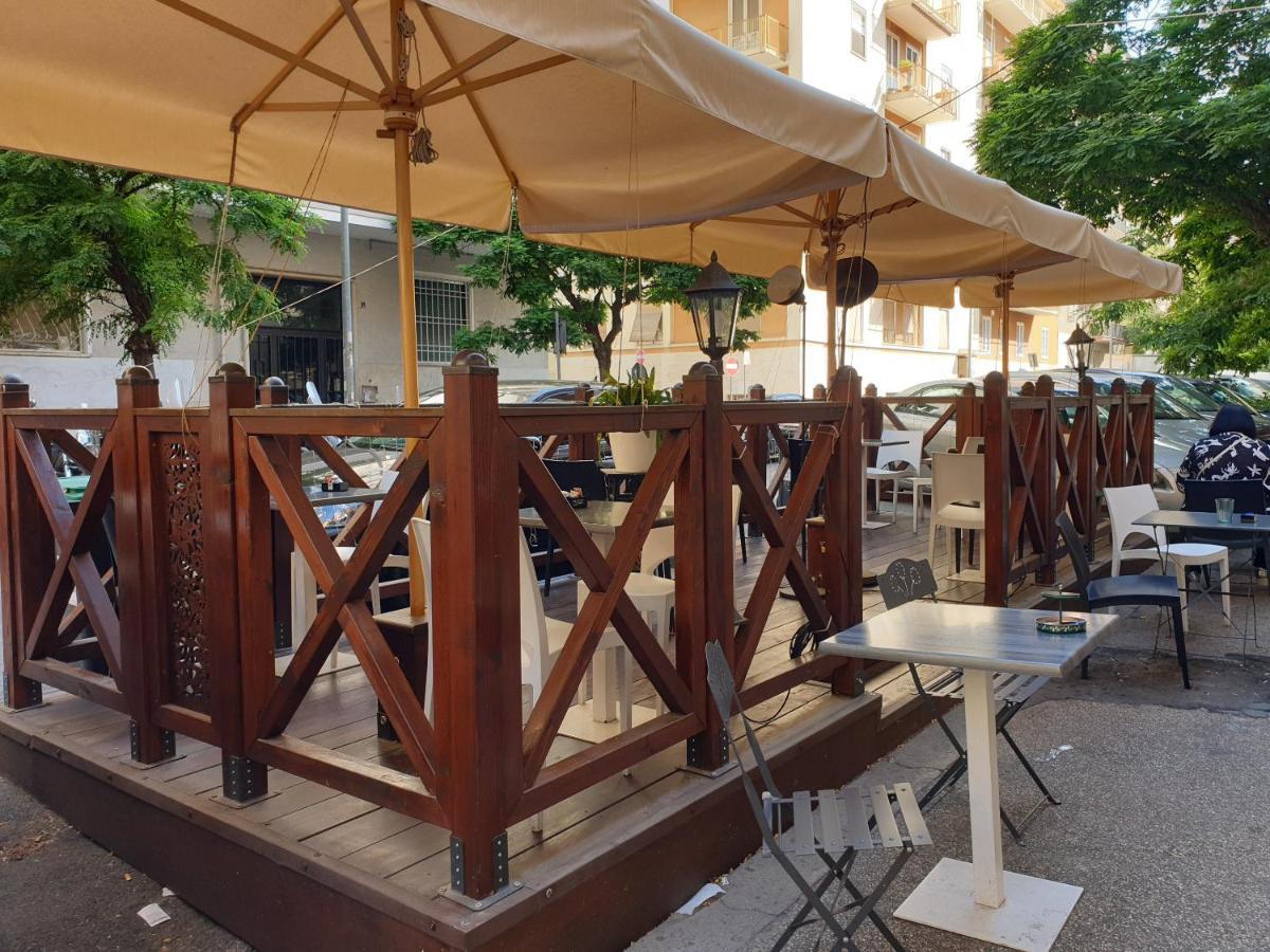 Holiday Max Rome Exterior photo